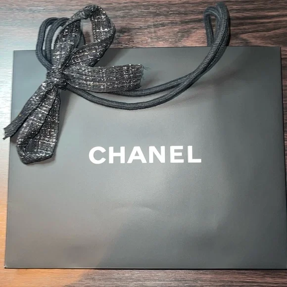 Chanel Shopping Bag w/Ribbon - Picture 1 of 5